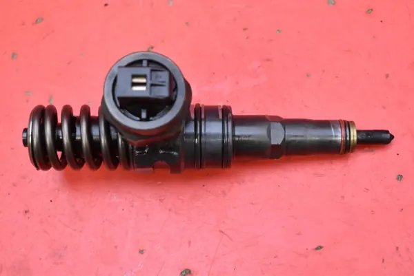 Insprutningspump OEM 038130073H för VW Sharan 1.9 TDI image 2