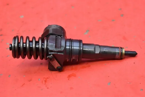 Insprutningspump OEM 038130073H för VW Sharan 1.9 TDI image 3