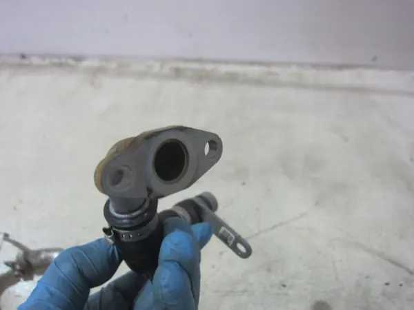 Durite Turbo BMW OEM 11538853293 N20 N26 image 3