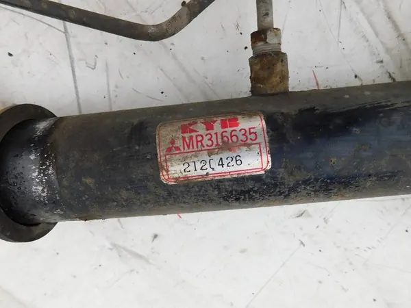 MITSUBISHI SPACE WAGON III 2.0 16V Styrväxel OEM MR316635 image 4