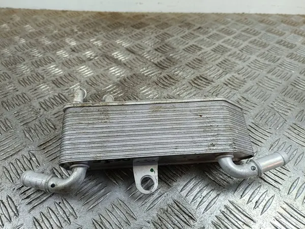 Refroidisseur d'huile Ford Escape IV 2022 image 3