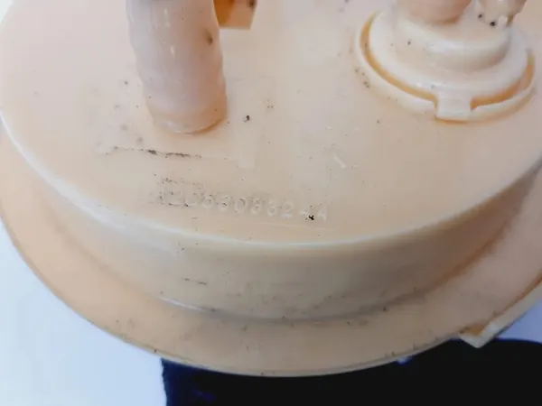 Brandstofniveausensor BMW X1 E84 2010 A2C53216247 image 5