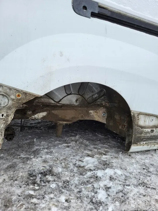 Renault Kangoo II Maxi takalokasuoja OEM D719 image 3