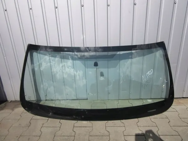 Dodge Nitro 2008 Windshield OEM 43R-001853 image 2