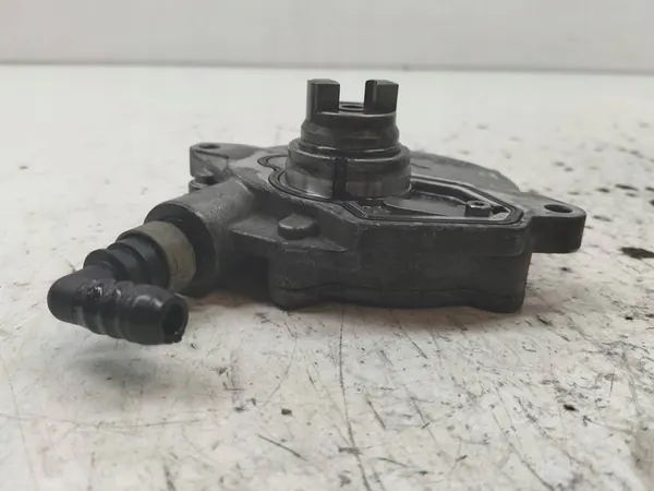 Imupumppu Mitsubishi Colt VII 1.5 D image 4