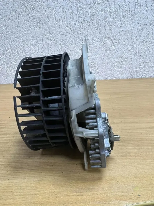 Ventilador de arrefecimento OEM D8651 Mercedes-Benz E image 9