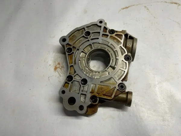 Bomba de aceite Ford F150 OEM JL3E6621AB 2019 5.0L image 10