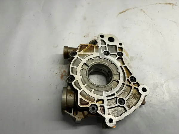 Bomba de aceite Ford F150 OEM JL3E6621AB 2019 5.0L image 8