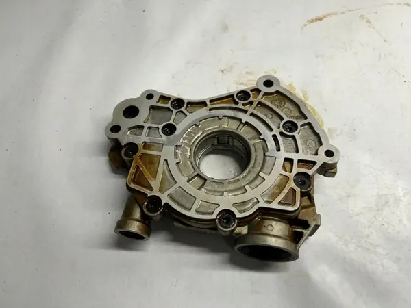 Bomba de aceite Ford F150 OEM JL3E6621AB 2019 5.0L image 9