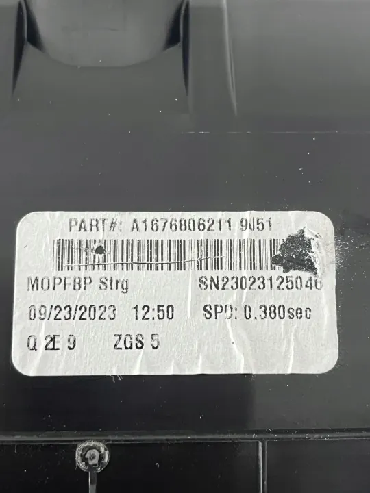 Compartimento Puertos USB/HDMI Mercedes GLS 167 A1676806211 image 8