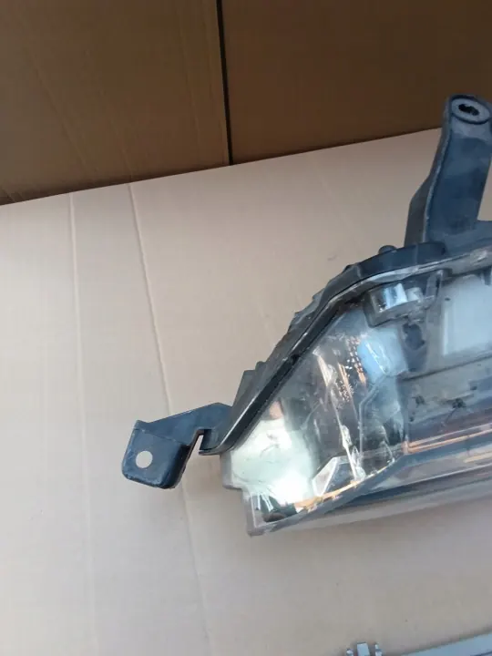 Phare gauche OEM 0090 pour Toyota Corolla 2016-2018 image 3