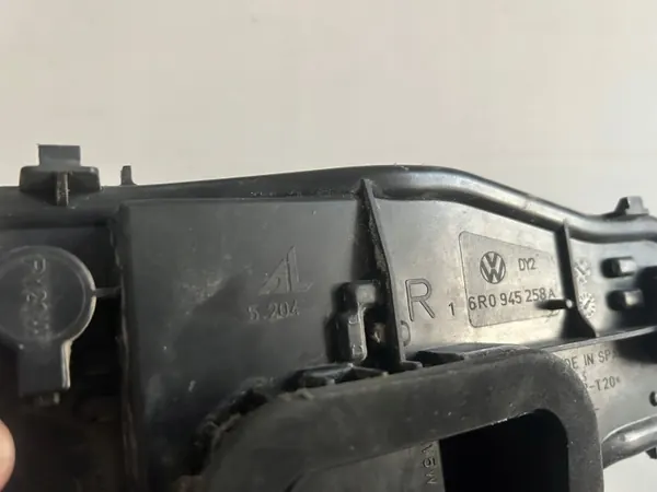 Ajovalokehys Oikea VW Polo 6R OEM 6R0945258A image 10