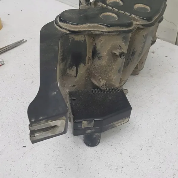 Filtre à charbon Jeep Renegade 2020 OEM 00521122980 image 3