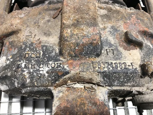 Linke Vorderbremse Volvo FH 12.8 460PS Lkw image 3