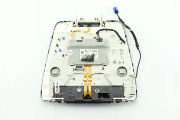 Luz Techo Mercedes E W212 OEM A2129066401 Usado image 4