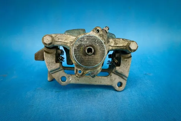 Taka jarrupuristin OEM 8K0615406AE Audi A4/A5:lle image 5