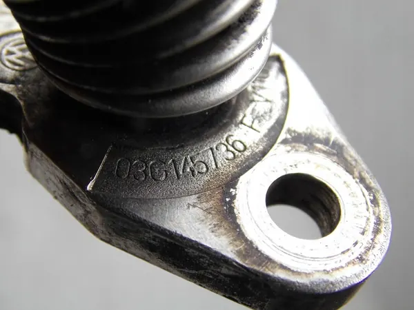 Tubo de Retorno de Óleo Turbo 03G145736F Golf VI Leon II Octavia A3 image 3