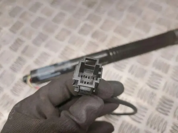 OEM 4G8827851F Audi Actuateur Hayon Arrière Gauche image 4