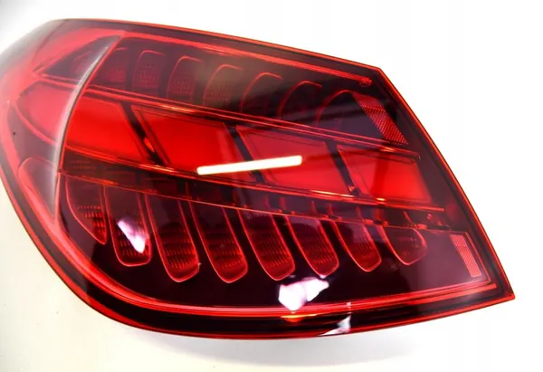 MERCEDES C W206 SEDAN LEFT REAR LAMP OEM image 4