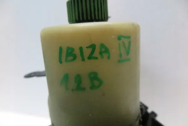 Gebruikte SEAT OE pomp OEM 6R1423051Q - 40 chars image 10