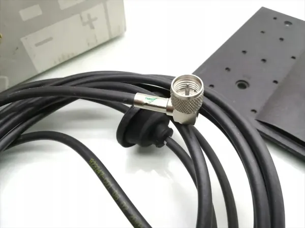 Mercedes-Benz CLK Radioanten OEM A2108201775 image 10