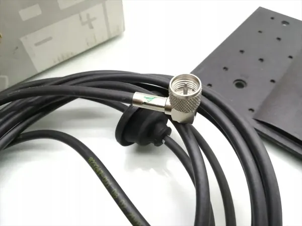 Mercedes-Benz CLK Radioanten OEM A2108201775 image 4