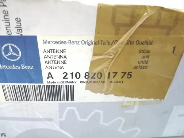 Mercedes-Benz CLK Radioanten OEM A2108201775 image 5