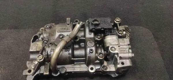 Audi Öljypumppu OEM 03L103535 A4 2.0L Diesel image 3