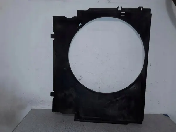 BMW OE 17112249458 Cache Ventilateur - État Utilisé image 2