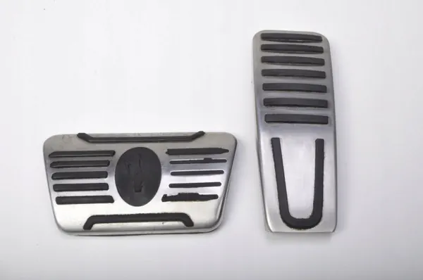 Maserati Ghibli III poljinpeitesarja OEM 286548 image 2