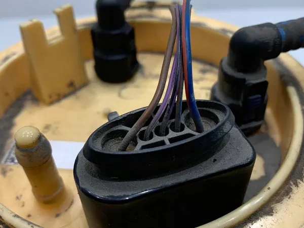 Brandstofpomp VW Tiguan 2.0 136PK 07-18 5N0919050F image 4