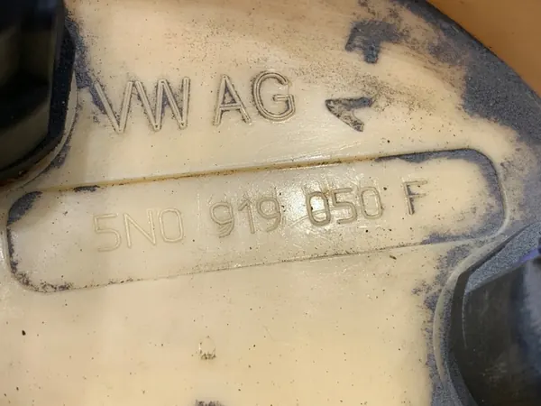 Brandstofpomp VW Tiguan 2.0 136PK 07-18 5N0919050F image 5