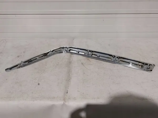 Mercedes-Benz S W140 1997 Rivestimento paraurti anteriore destro image 3