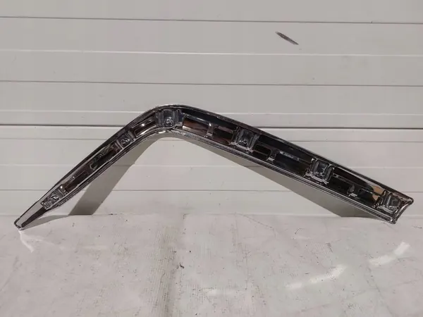 Mercedes-Benz S W140 1997 Rivestimento paraurti anteriore destro image 4