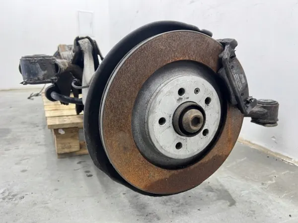 Audi A8 D4 achterophangingbalk OEM MMAUTKO-28305 image 7