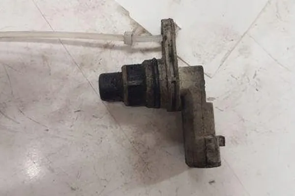 Sensor de posición del árbol de levas OPEL MERIVA 1.7L diesel image 2