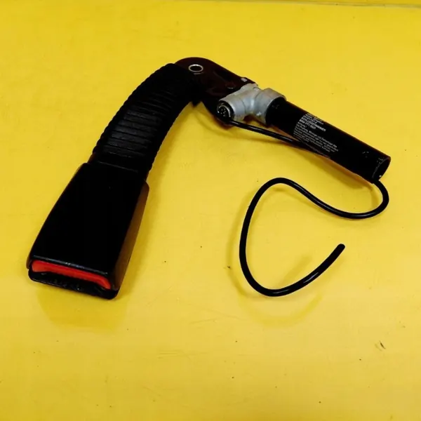 Gordelslot rechts voor OEM DRC100405 BMW 3 E46 image 2