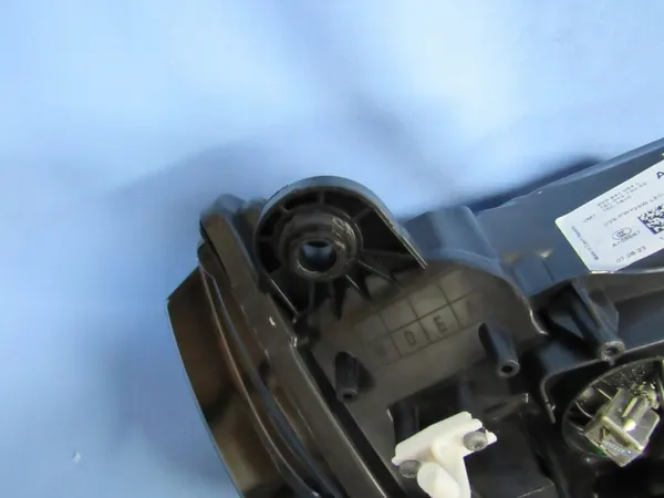 Faros derecho Audi A3 8V0 Bi-Xenón LED image 6