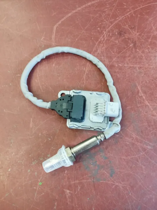 Mercedes-Benz NOx-anturi OEM A 011 153 64 28 image 2