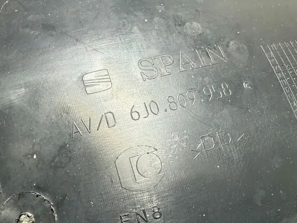 Front Right Wheel Arch Seat Ibiza IV 6J image 5