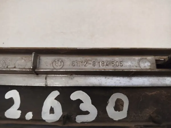 BMW E39 Takapuskuri Listat Vasemmalle OE 51128184505 image 3