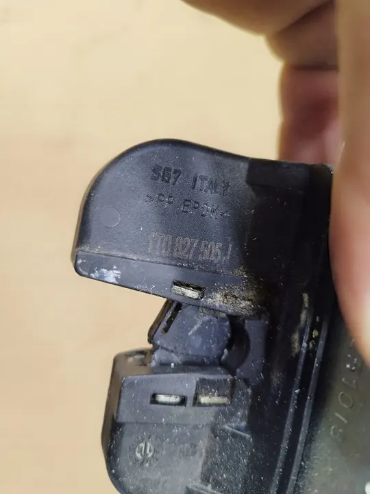 Trunk Lock VW Touran 2006-2010 image 3