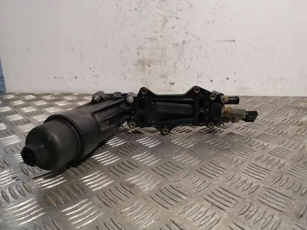 Jeep OE Oljefilterbas OEM FOB7218 - Begagnad image 3