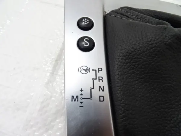 Pomo de palanca OEM 9670773677 para Citroen DS5 Automático image 5