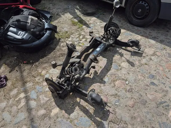 Trave di Sospensione Posteriore VW Tiguan I 4x4 5N0505235L image 4