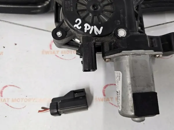 OEM 00521279790 Régulateur de vitre droit avant 2pin image 6