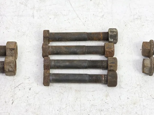 VW T4 91-03 Vorderachsfederschrauben OEM 4A Satz image 10