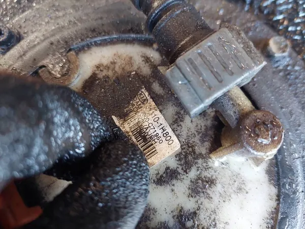 Bränsletank + Pump Metall Kia Ceed I 1.6 CRDI 31110-1H800 image 3