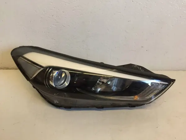 Juego de Faros Hyundai Tucson III 92102D7000 92101D7000 image 10