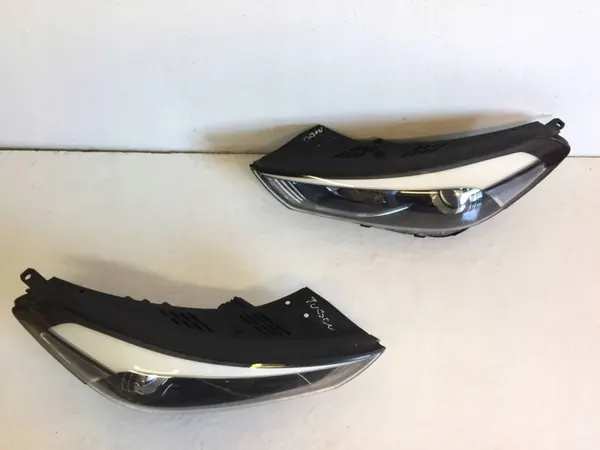 Juego de Faros Hyundai Tucson III 92102D7000 92101D7000 image 3